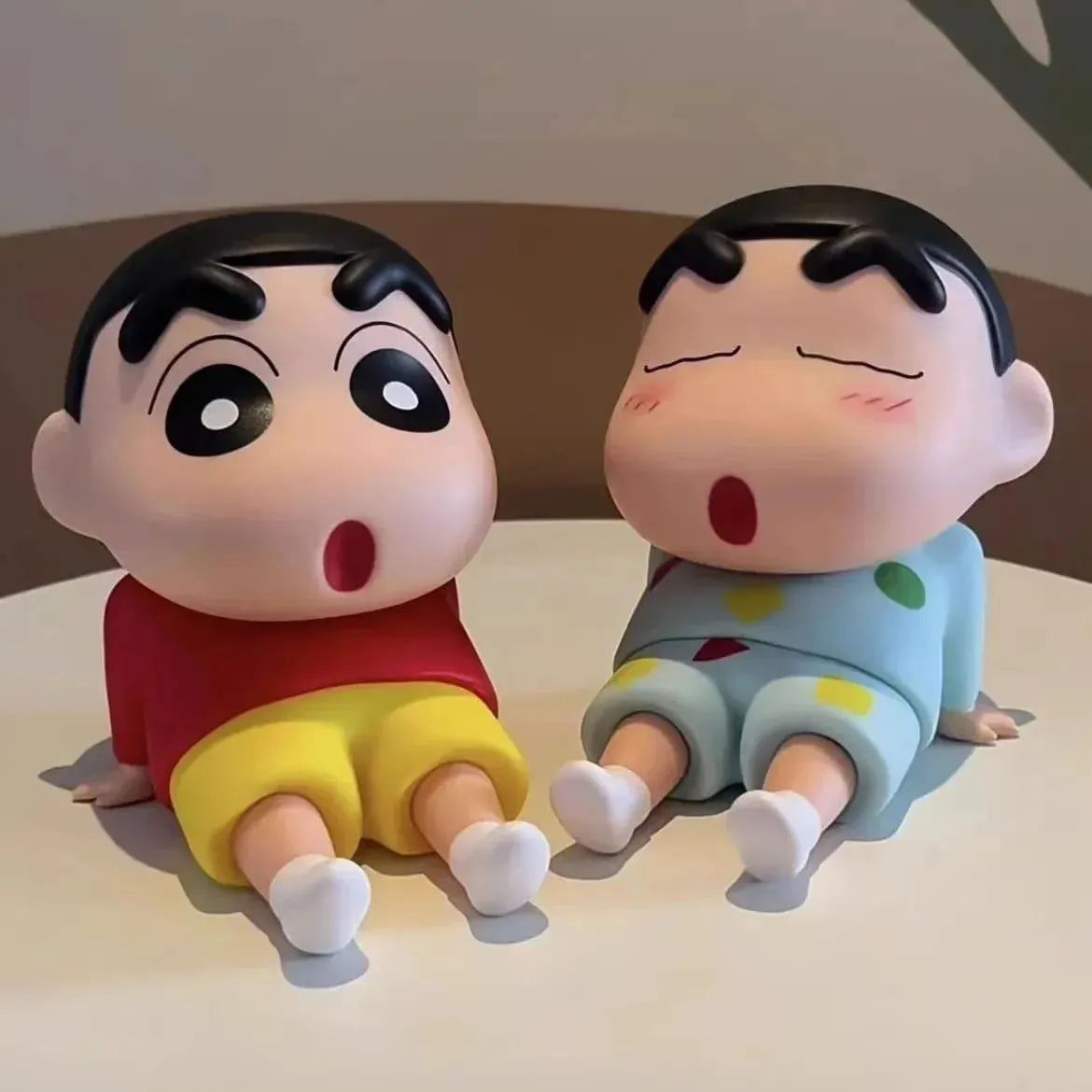 Crayon Shin-Chan Figures Phone Holder Kawaii Anime Desktop Ornaments Cartoon Watching TV Phone Support Cute Doll Decorations — image 2