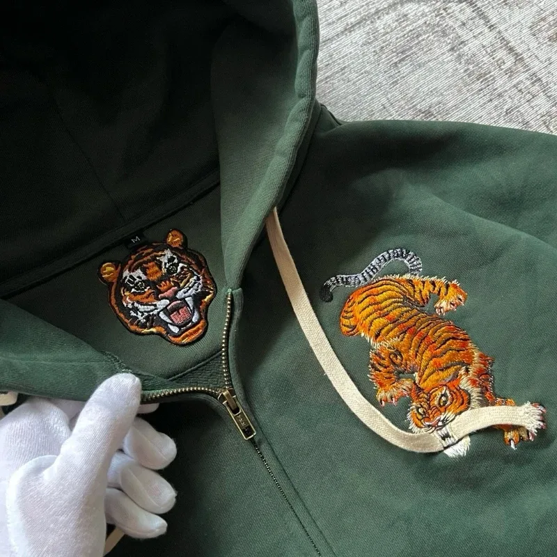 Y2k Men Women Casual Tiger Embroidery Hoodie Oversized Zip Up Sweatshirts Long Sleeve With Kangaroo Pocket Olive Green Clothes — image 2