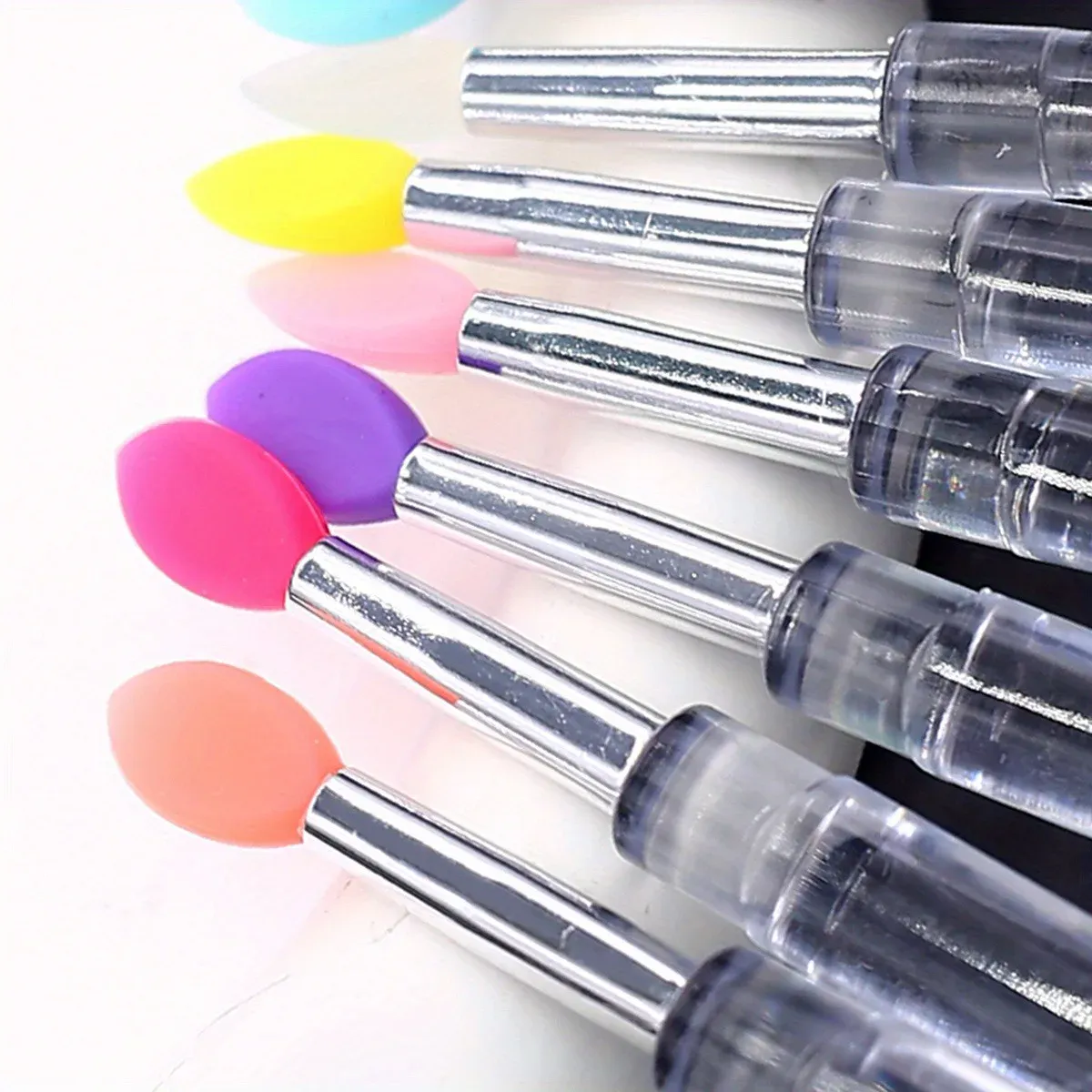 3/5/10PCS Portable Silicone Lip Brush With Cover Soft Multifunctional Lip Balm Applicator Lipstick Lipgloss Makeup Brushes — image 1