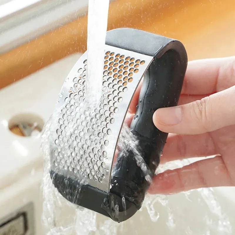 Hvidløgspresser og hakkemaskine Heavy Duty rustfrit stål med blødt håndtag Uanstrengt hvidløgsknuser til hakket hvidløg og pasta — image 5