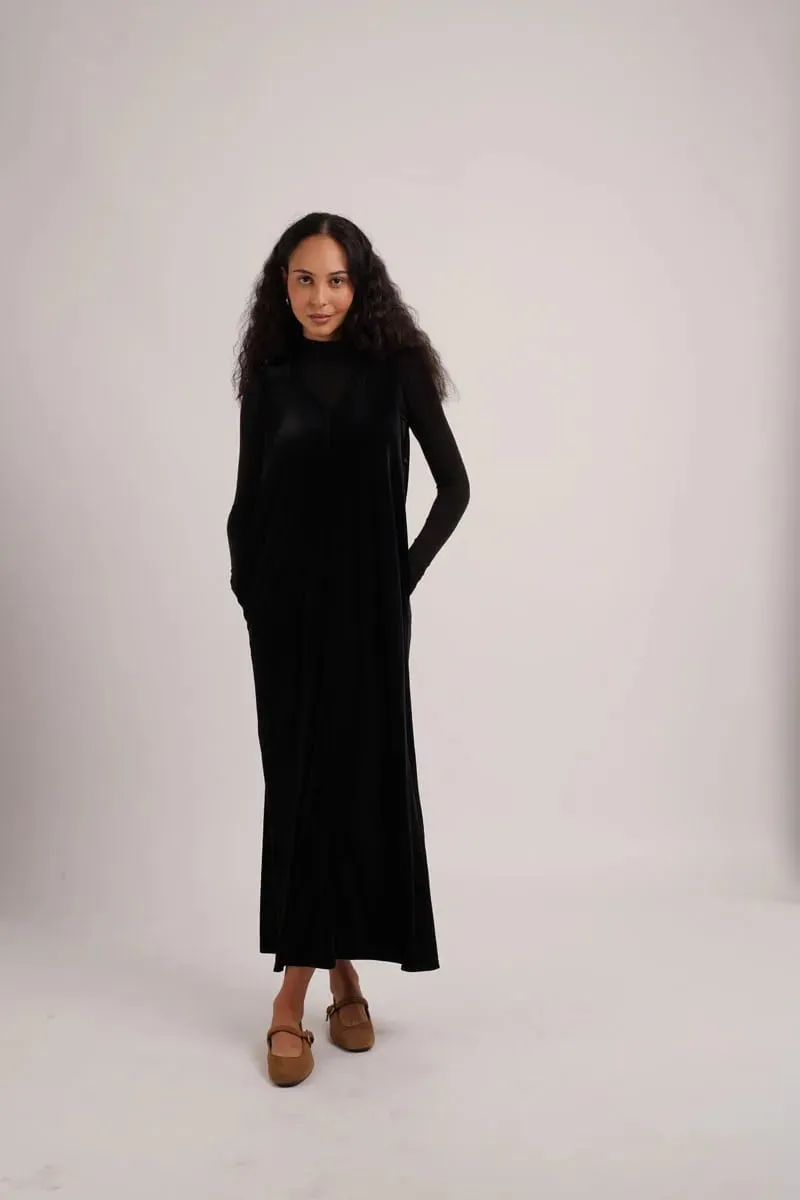 AS AW26 Velvet jumper dress with side pockets + Jersey basic mockneck
