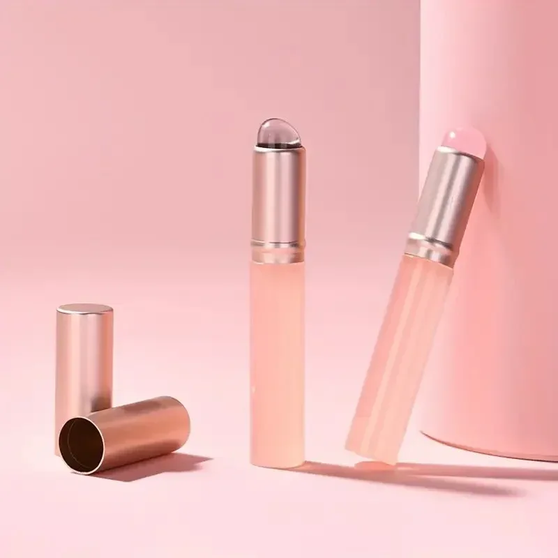 Upgrade Silicone Lip Brush With Cover Like Fingertips Lipstick Blooming Brushes Brush Brush Soft Q MultiFunction Eye Concea — image 8