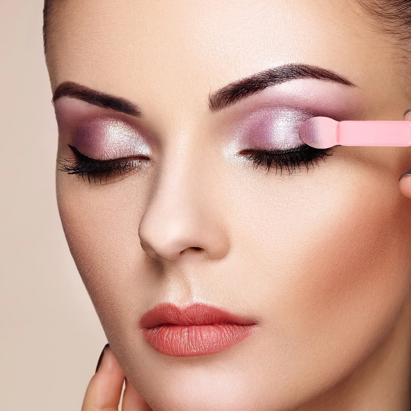 100Pcs Eyeshadow Applicator Sticks Soft Blending Sponge Brushes Makeup Tools for Eye Shadow Powder Makeup Brushes Women Teens
