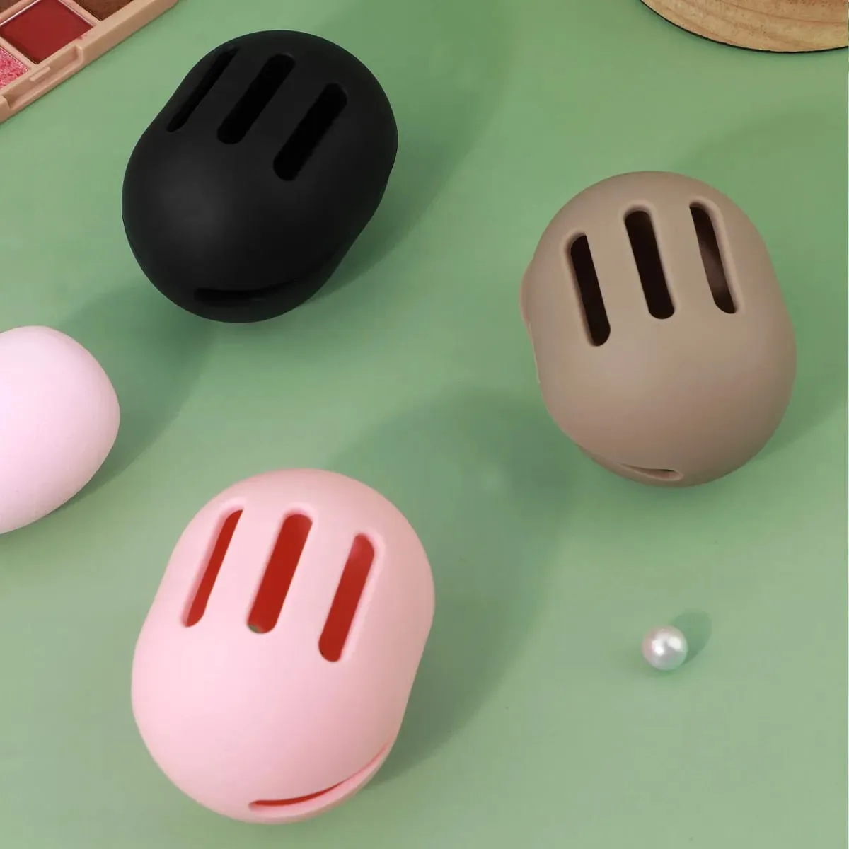 2PcsTravel Makeup Brush Holder Silicone Cosmetic Brushes Bag Makeup Sponge Case Portable Waterproof Makeup Tools para sa mga Babae — image 4