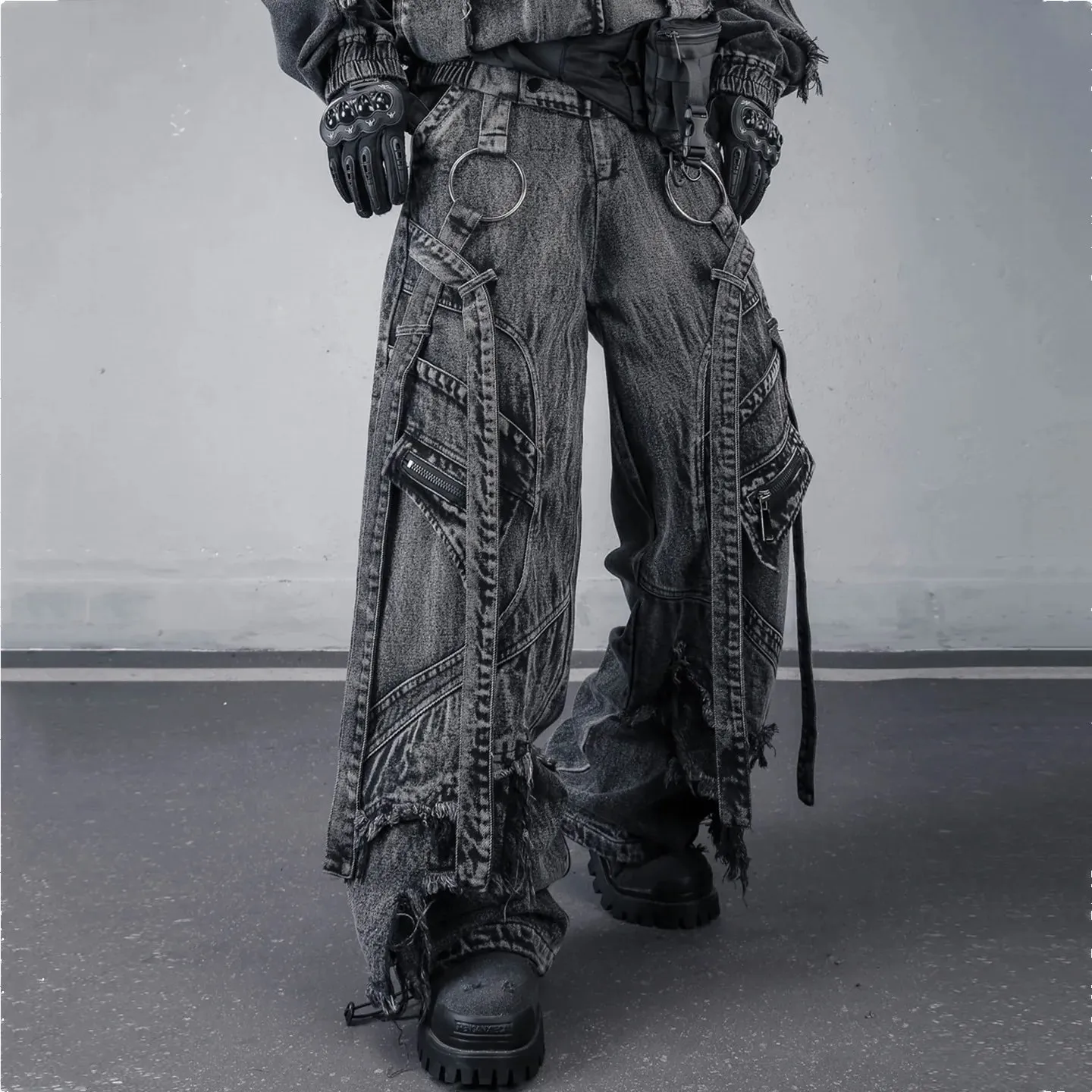 Deconstructed Straps Washed Vintage Cargo Jeans Man Woman Techwear Wasteland Style Wide Leg Tactical Baggy Pants Street Wear — image 4