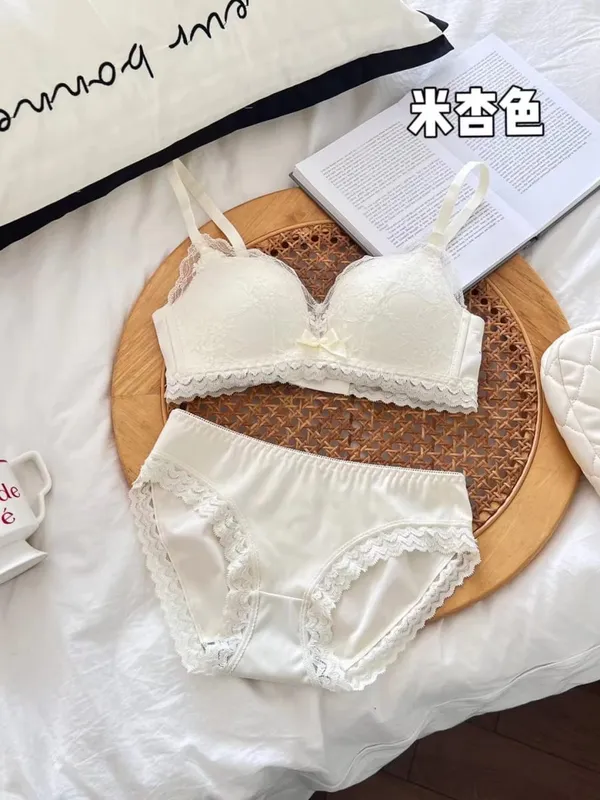 ​Japanese Anime Lace Bra Set Push Up Wireless Bralette Small Bust Seamless Sexy Triangle Cup Lingerie Set Spring Summer MOYISU