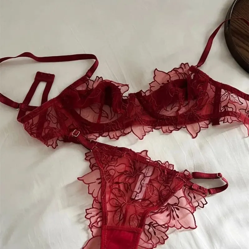 kuclut Lightweight Bra Set Soft Underwire for Lift and Support Prevents Sagging Exquisite Embroidered Lingerie Two-Piece Set — image 7