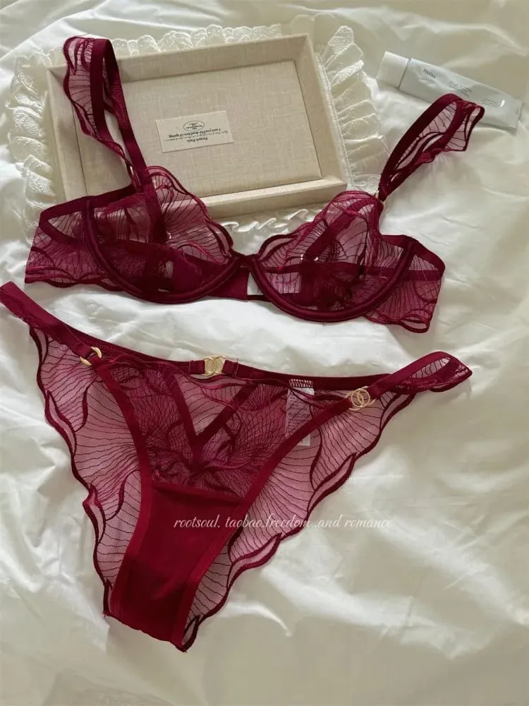 Sexy French Flower Embroidery Lace Bra Set Pure Desire Ultra Thin Push Up Wirefree Comfort Romantic Niche Bralette S-XL MOYISU — image 2