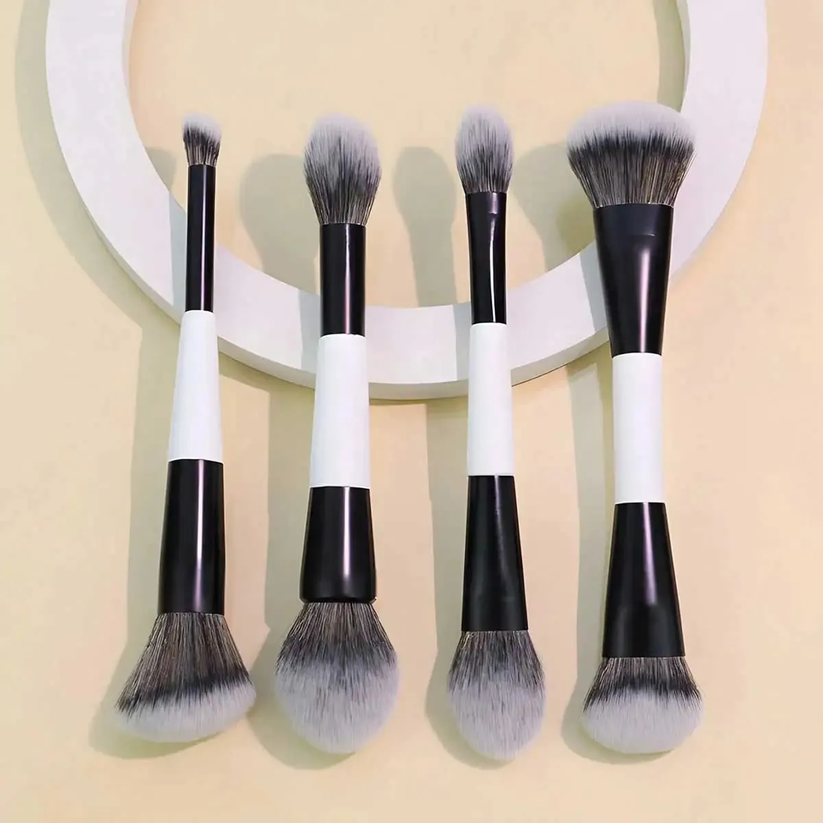 4pcs Double-Ended Makeup Brush Set. Multi-Functional Foundation Blush Powder Highlighter Contour And Concealer Brushes — image 4
