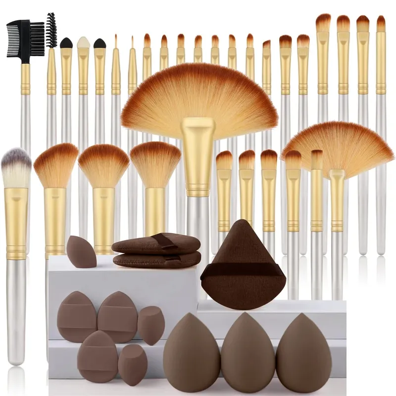 32Pc Makeup Brush Set Cosmetic Tools for Powder Eye Shadow Foundation Blush Blending Beauty Makeup Brush Kit for Makeup Starters — image 30