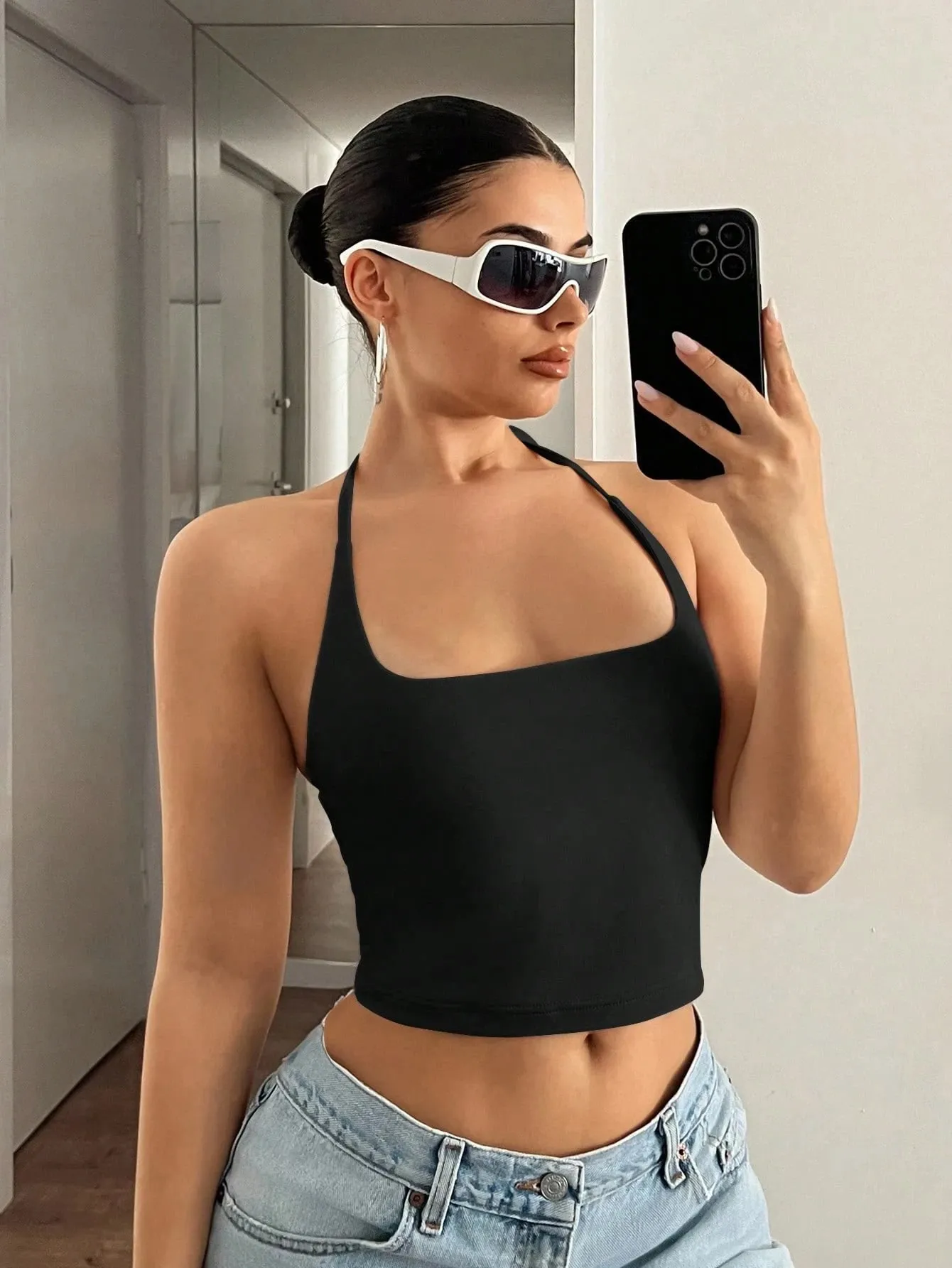 Women's Sexy Slim Fit Halter Neck Backless Back Tie-Strap Cami Top Casual Solid Color Spaghetti Straps Crop Top Spring/Summer — image 5