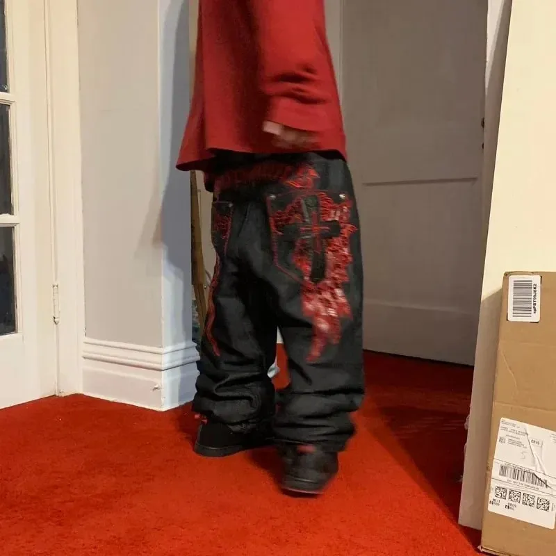 American Retro Y2K High Street Gothic Embroidered Men Black Red Pattern High Waist Jeans Street Couple Casual Pants — image 3