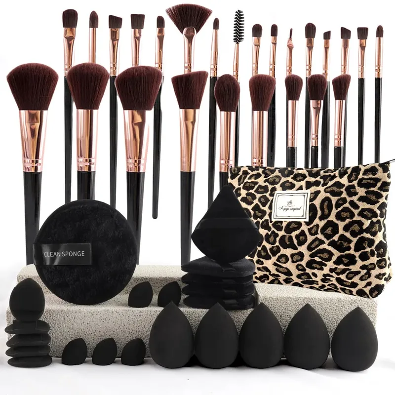 47Pcs Professional Makeup Brushes Set Beauty Tools Kit Portable Travel Cosmetic Bag Puff Toiletry Makeup Accessories Set