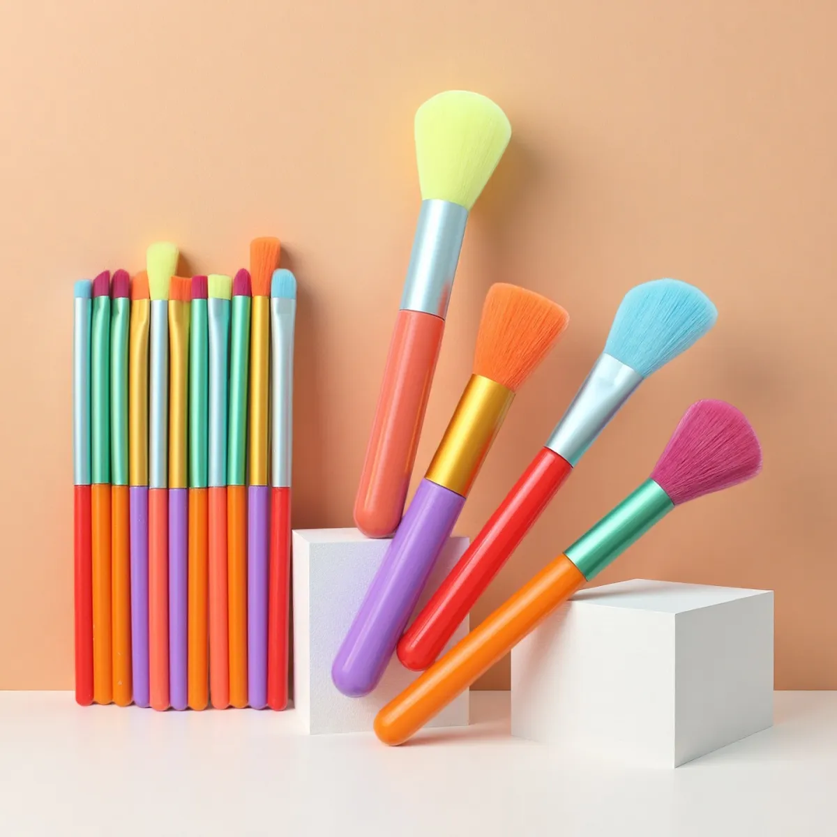 15-Piece Set Colorful Makeup Brushes Combo Cheek Blush Eyeshadow Lip Brush Multi-Dopamine Colors User-Friendly Makeup Tools Kit — image 1