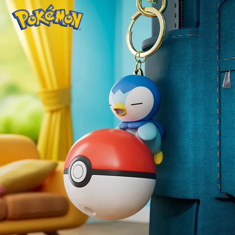 Pokemon Söt Glödande Serie Charm PokeBall Nyckelring Modell Docka Pikachu Piplup Bulbasaur Actionfigur Tecknad väska Tillbehör Present — image 5