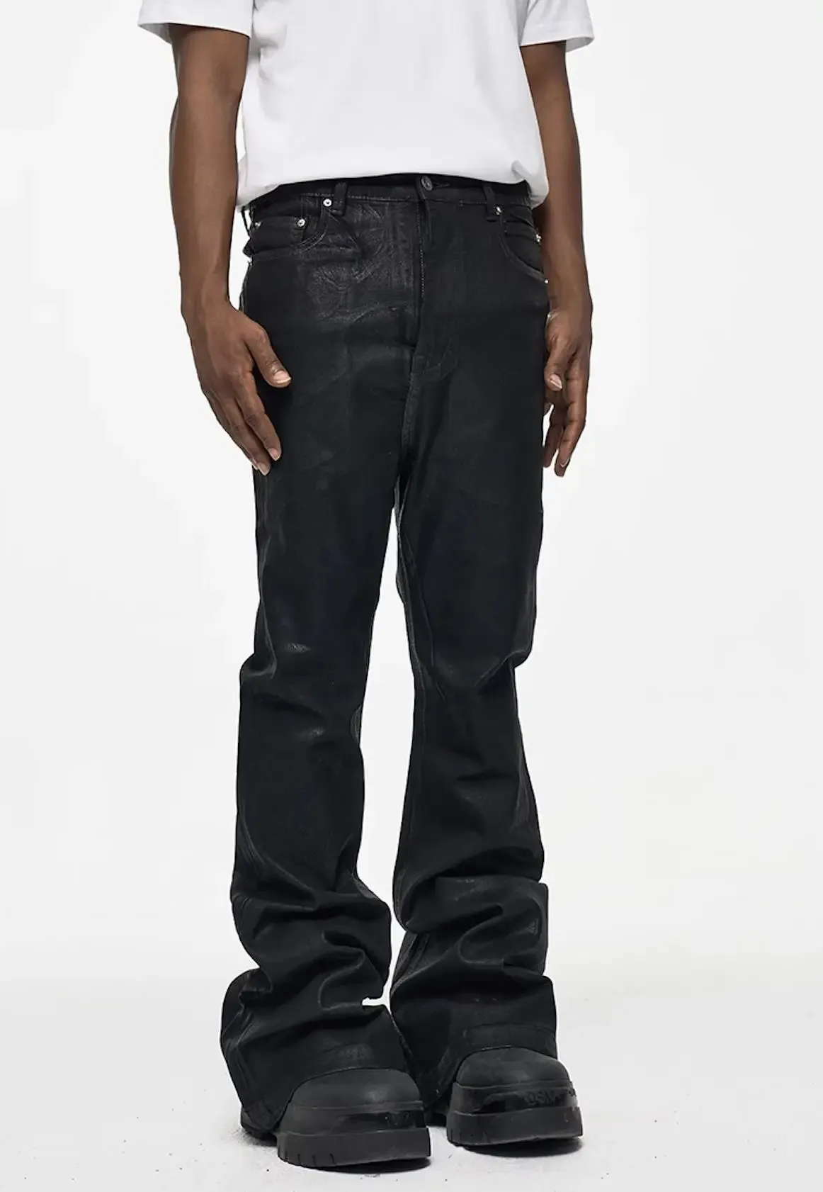 2026 High Street Coated Brushed Micro-flared Floor-length Jeans for Men Retro Street Wear Loose Micro-elastic Waxed Pants