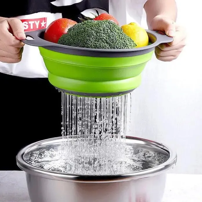 Green Single-Piece Collapsible Silicone Strainer - Multi-Purpose Colander for Pasta Fruits Vegetables Kitchen Travel — image 3