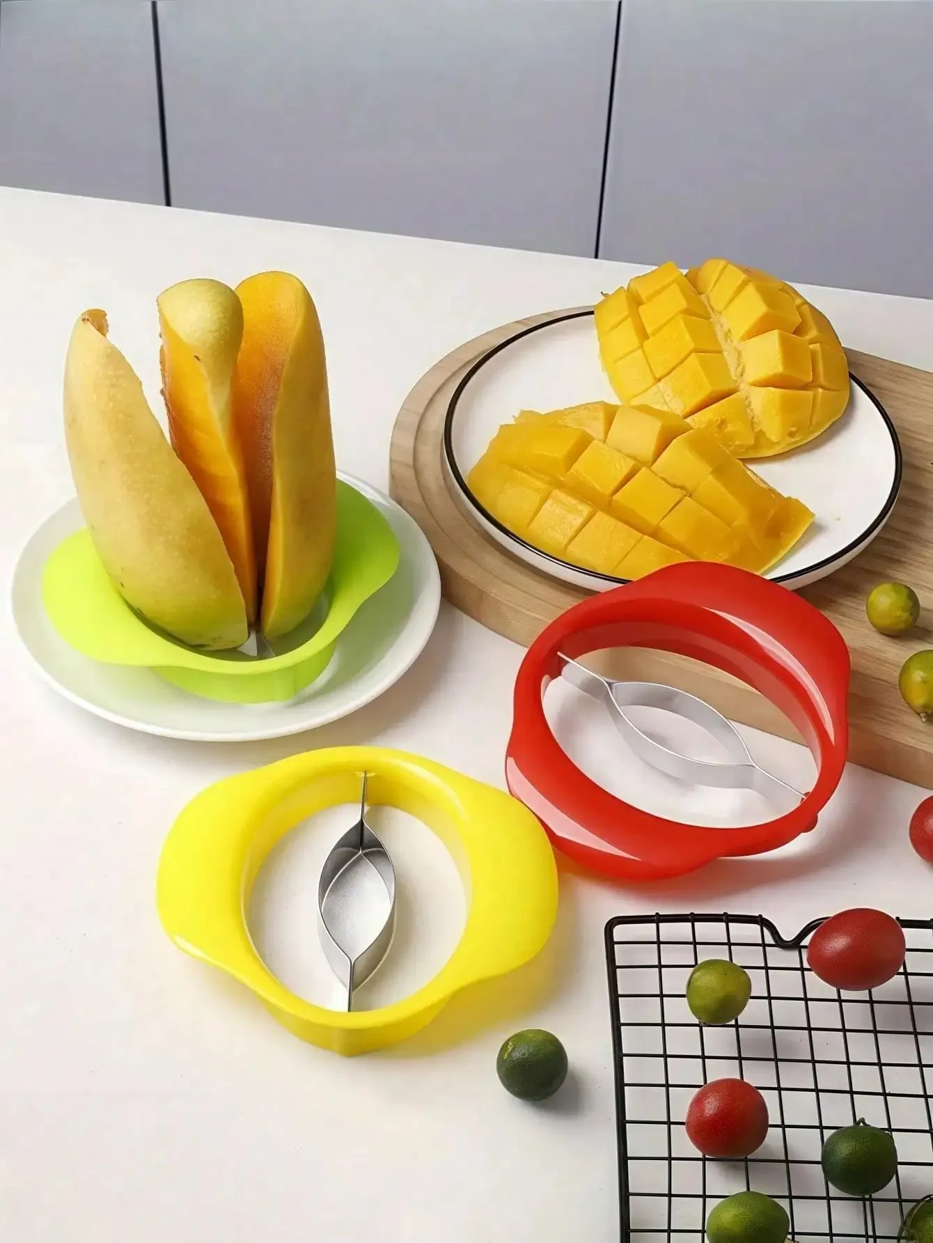 1 Piece Mango Peeler Mango Slicer Peeler and Peeling Tool Mango Divider Fruit Slices Peeler Ergonomic Mango — image 6