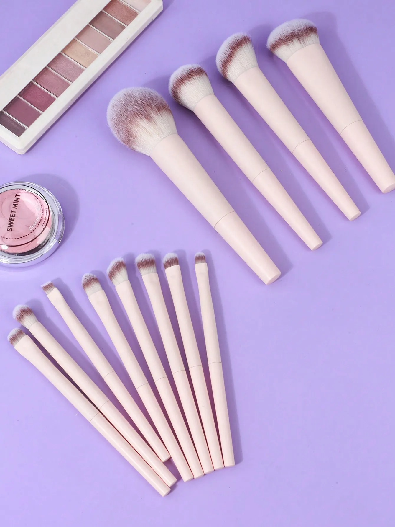 12 Pcs Soft Makeup Brushes Set Pink Loose Powder Blush Eyeshadow Foundation Cosmetic Brush Beauty Tool — image 2