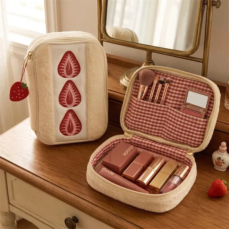 Strawberry Sandwich Cosmetic Tools Bag Large Capacity Makeup Brushes Lipstick Storage Bag Multi-Functional Comestic Organizer — image 1