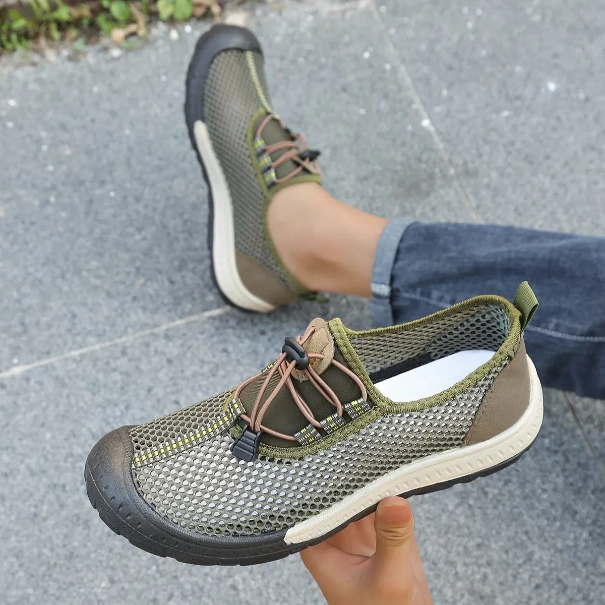 Men's Hollow Mesh Quick Toggle Lace Walking Trainers Striped Stitching Trim Wrapped Thick Rubber Toe Cap Outdoor Casual Shoes — image 2