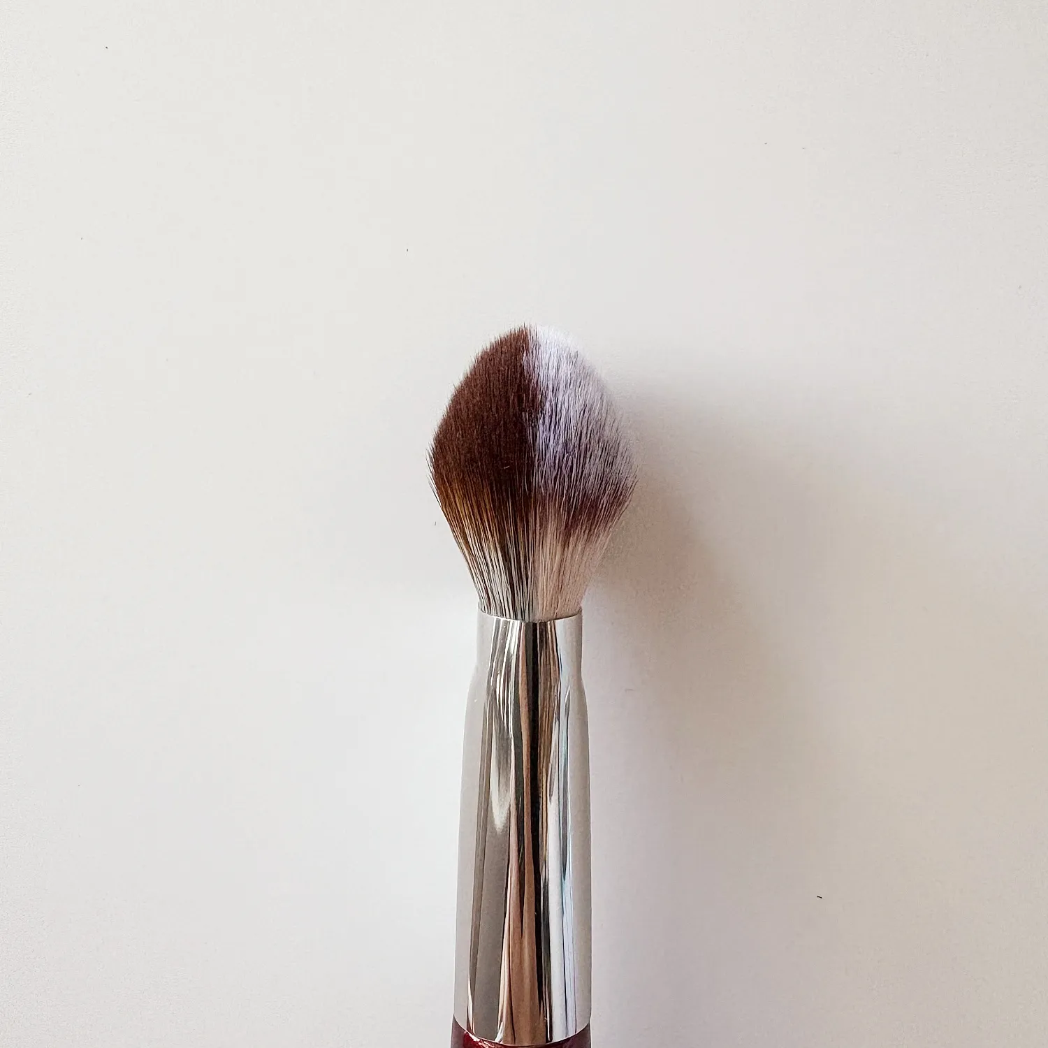 Core Complexion Trio Brush Set 3PC Face Brushes 116 Small Round Complexion 115 Contoured Foundation 114 Dual-Sided Concealer — image 2