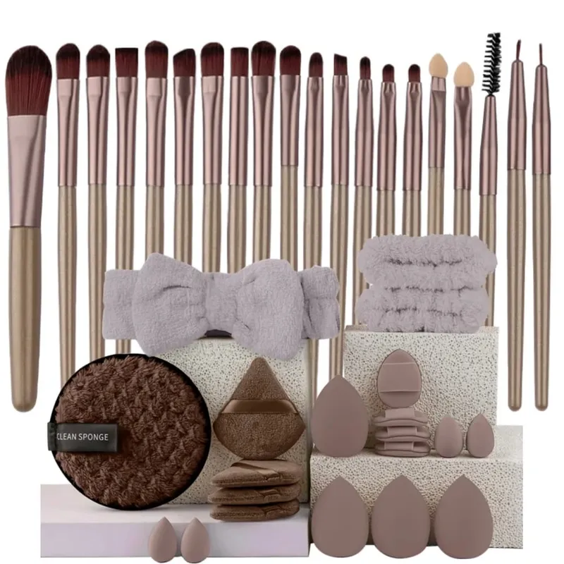 Makeup Brushes Set Premium Synthetic Kabuki Foundation Concealers Powder Blush Blending Face Eye Shadows Brush Set — image 19