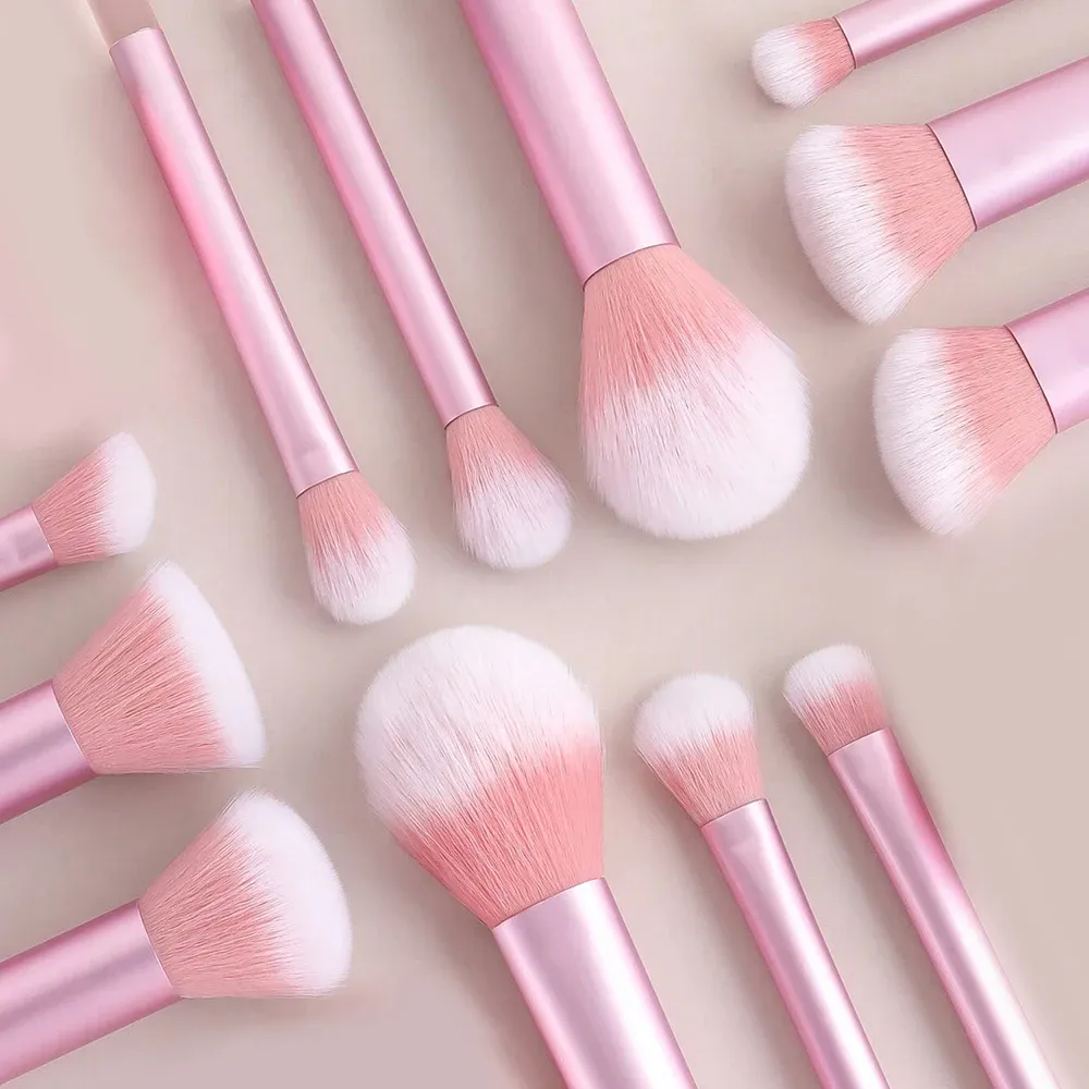 Makeup Brushes and Sponges Set Pink Makeup Puff Beauty Egg Headband Wristband Remover Kit Makeup Tool Gift 20-32pcs — image 2