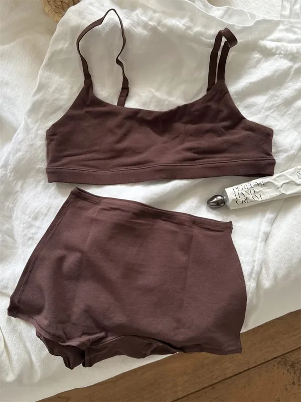 Vintage Cotton Sport Bra Set Woman Adjusted-strap Seamless Bra+Low Waist Boxer Briefs Solid Simple High Elasticity Lingerie Sets — image 8