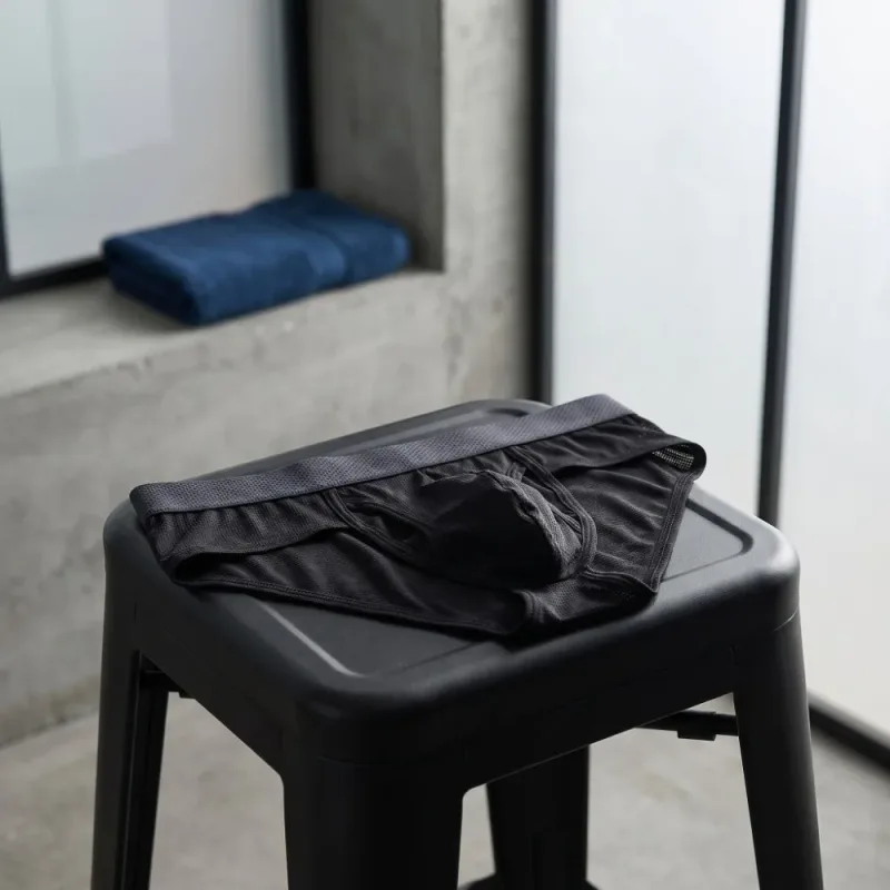 Thin Underpants Summer Thin Briefs Men Side Opening Breathable Men Ice Silk Panties Splicing Lingerie Seamless Underwear Men — image 11