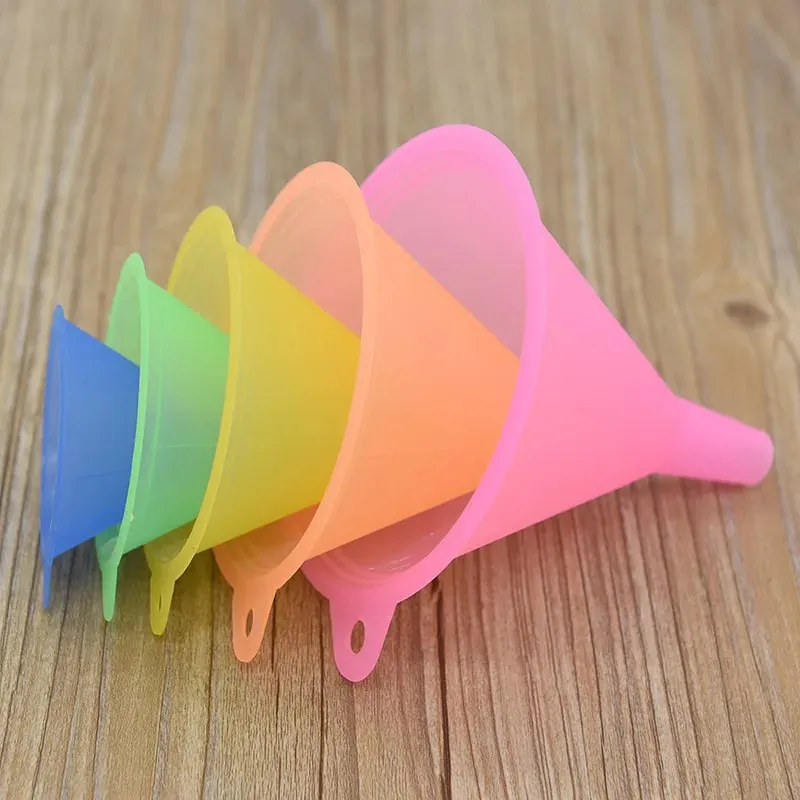 5Pcs/set Colorful Multi-Size Funnel Set Kitchen Oil Juice Sauces Funnels Liquid Dispensing Tool