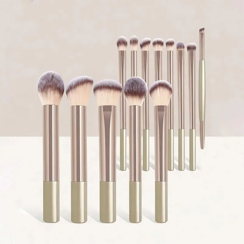 13 Pcs Makeup Brush Set Full Kit Foundation Powder Blush Eyeshadow Eyebrow Brushes Highlighter Concealer Lip Brush with Makeup — image 7