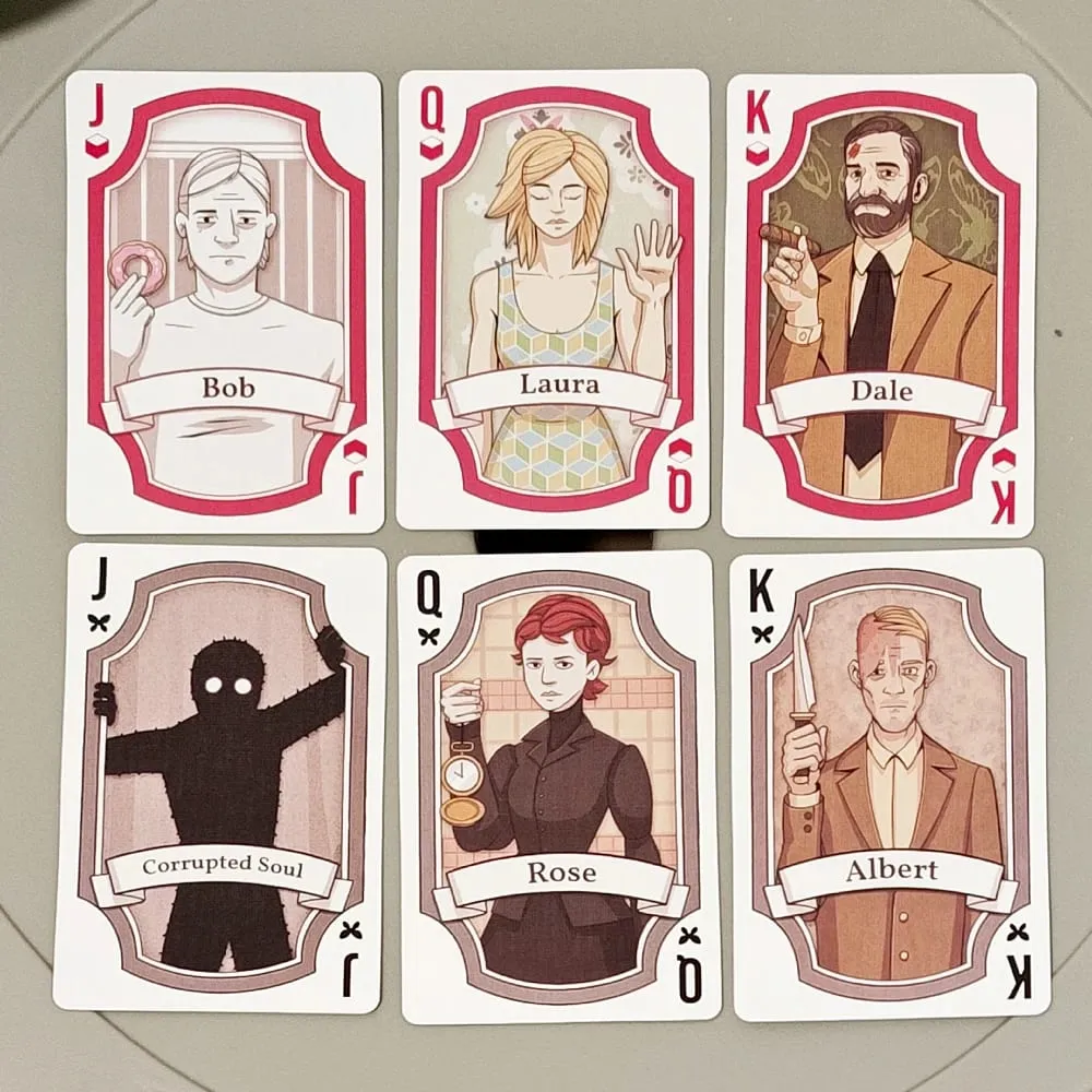 Hrací karty Rusty Lake – 54 ks pokerových karet s postavami Mr. Crow Mr. Owl & Cube Escape 9*6 cm na embosovaném kartonu — image 5