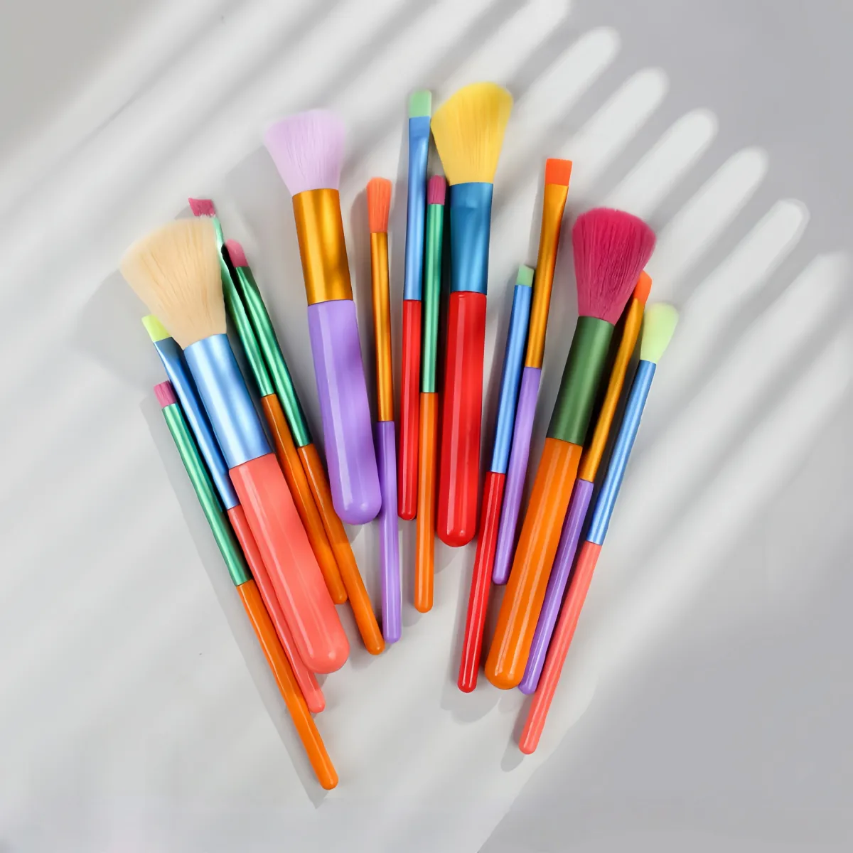 15-Piece Set Colorful Makeup Brushes Combo Cheek Blush Eyeshadow Lip Brush Multi-Dopamine Colors User-Friendly Makeup Tools Kit — image 4