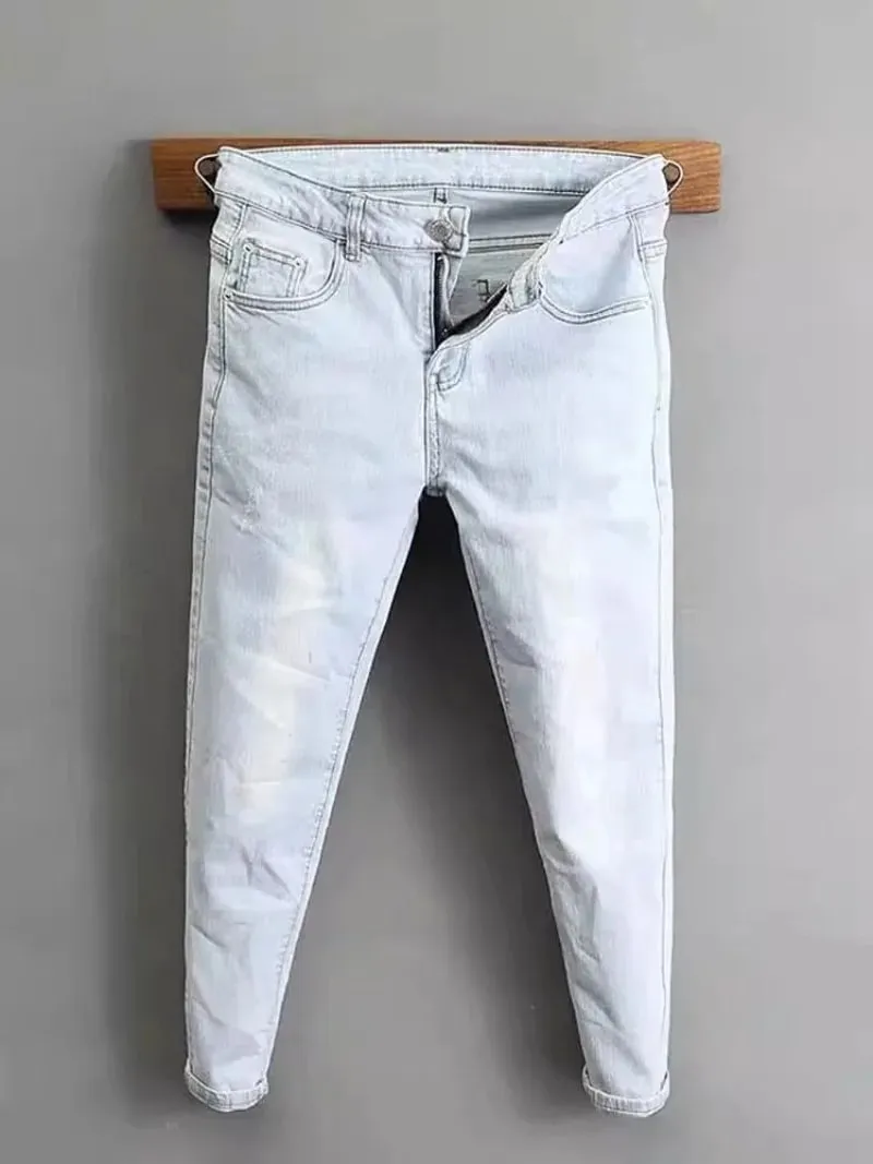 Ropa de los años 2000, pantalones vaqueros de color claro para hombre, novedad de primavera y otoño de 2025, pantalones ajustados de color azul claro, pantalones elásticos de trabajo de marca a la moda — image 2