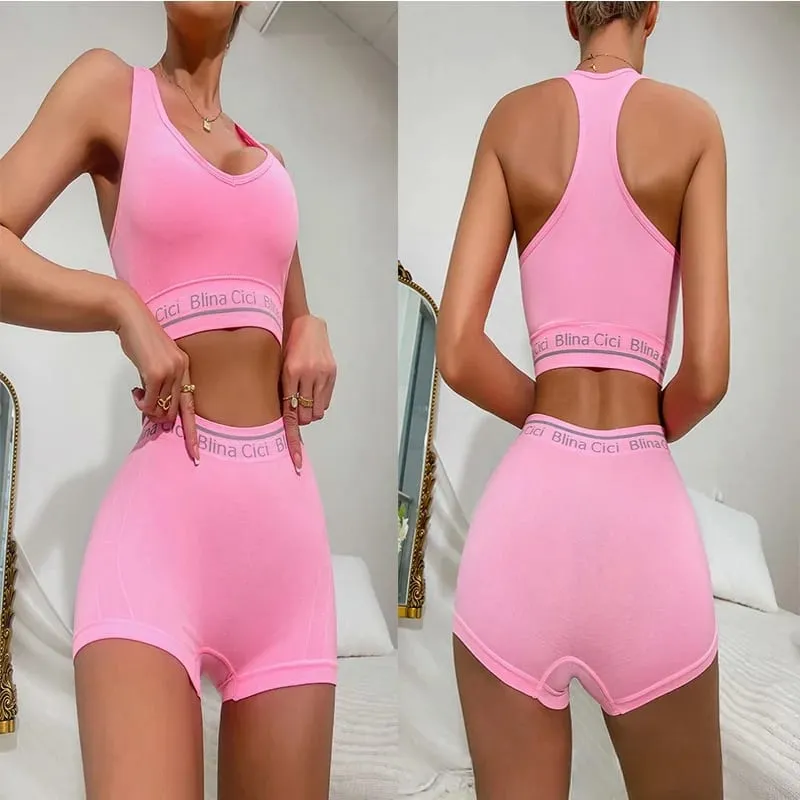 Women's Letter Print 2 Piece Scoop Neck Bra and Mid Rise Boyshort Lingerie Set — image 7