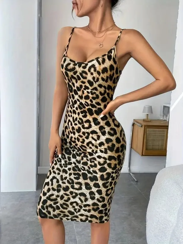 Retro Leopard Print Slim Fit V-Neck Suspender Dress Hip Hugging Mid-Length Spicy Girl Fashion Retro Animal Print Dresses