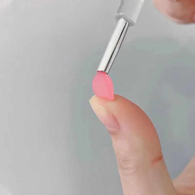 3/5/10PCS Portable Silicone Lip Brush With Cover Soft Multifunctional Lip Balm Applicator Lipstick Lipgloss Makeup Brushes — image 5