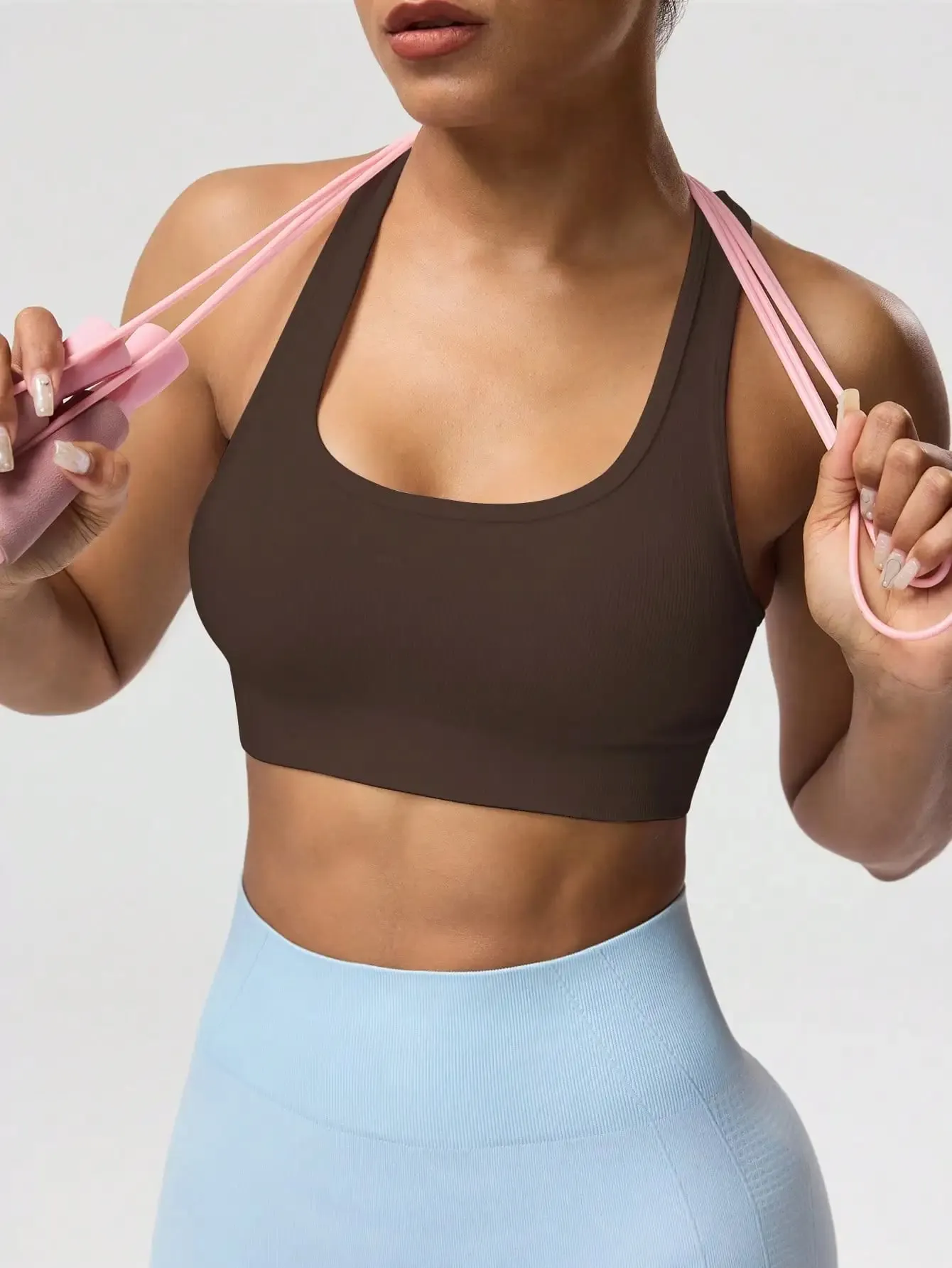 Seamless One-Piece Sports Bra with Wire-Free Support Bust Enhancement and Backless Design for Yoga and Outer Wear — image 4