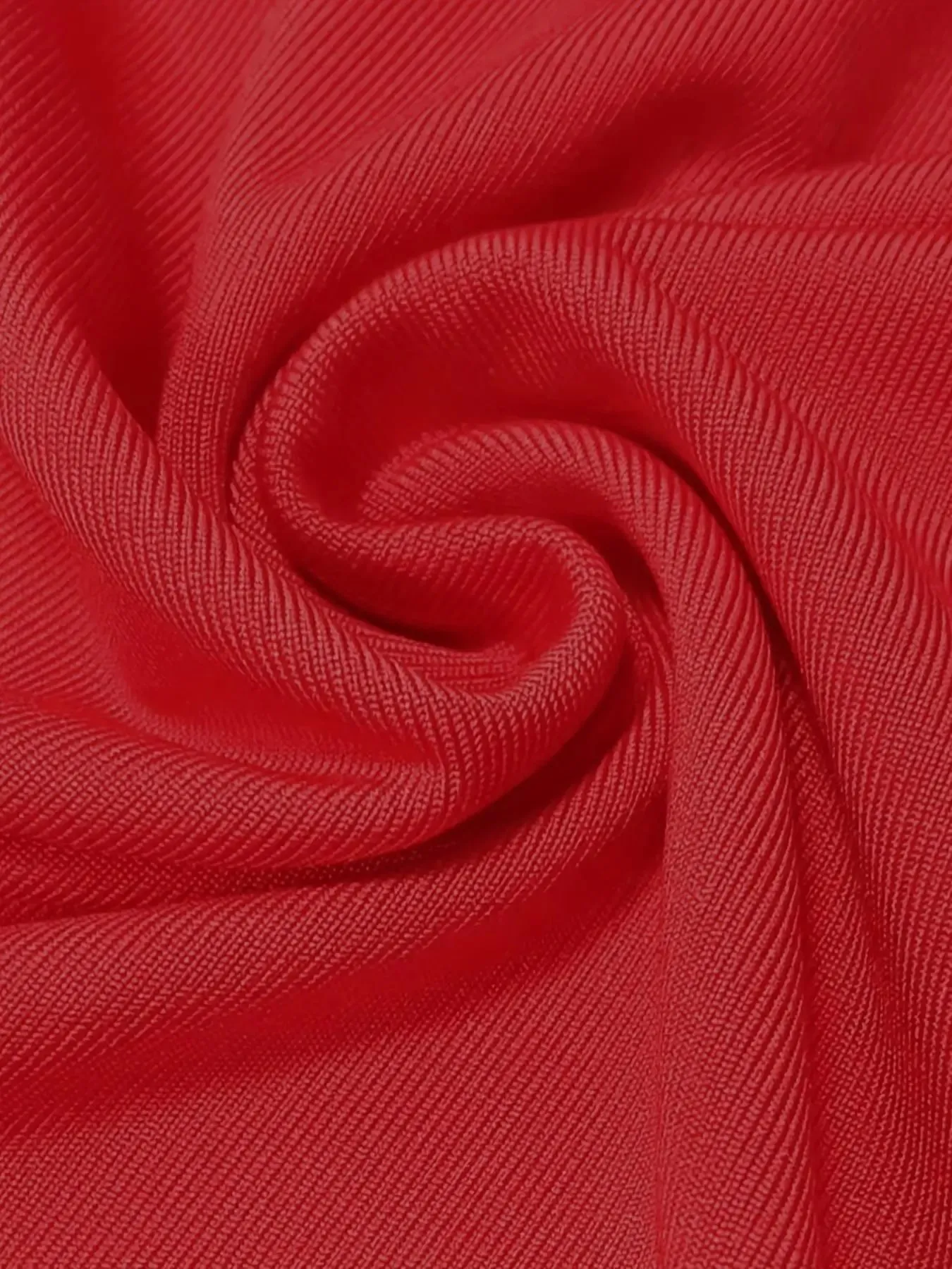 Women Red Solid Color Strapless Bandeau Top Casual Slim Fit Form Fitting Tube Top For Daily Wear Streetwear & Y2K Style — image 6