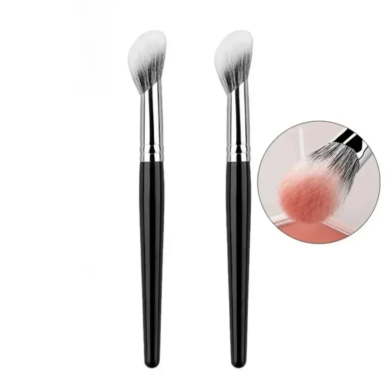 1/2Pcs Mini Peach Heart Blush Brush Small Flat Precise Face Brush Multi Use For Powder Cream Liquid Blush Beauty Makeup Gift