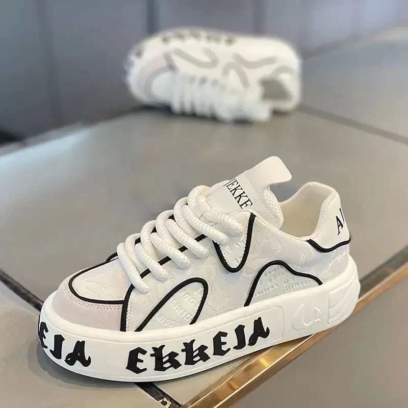 New Classic Men's Sneakers Tall Thick Soled Fashionable Casual Shoes with Breathable Mesh and Lightweight Sports Running Shoes