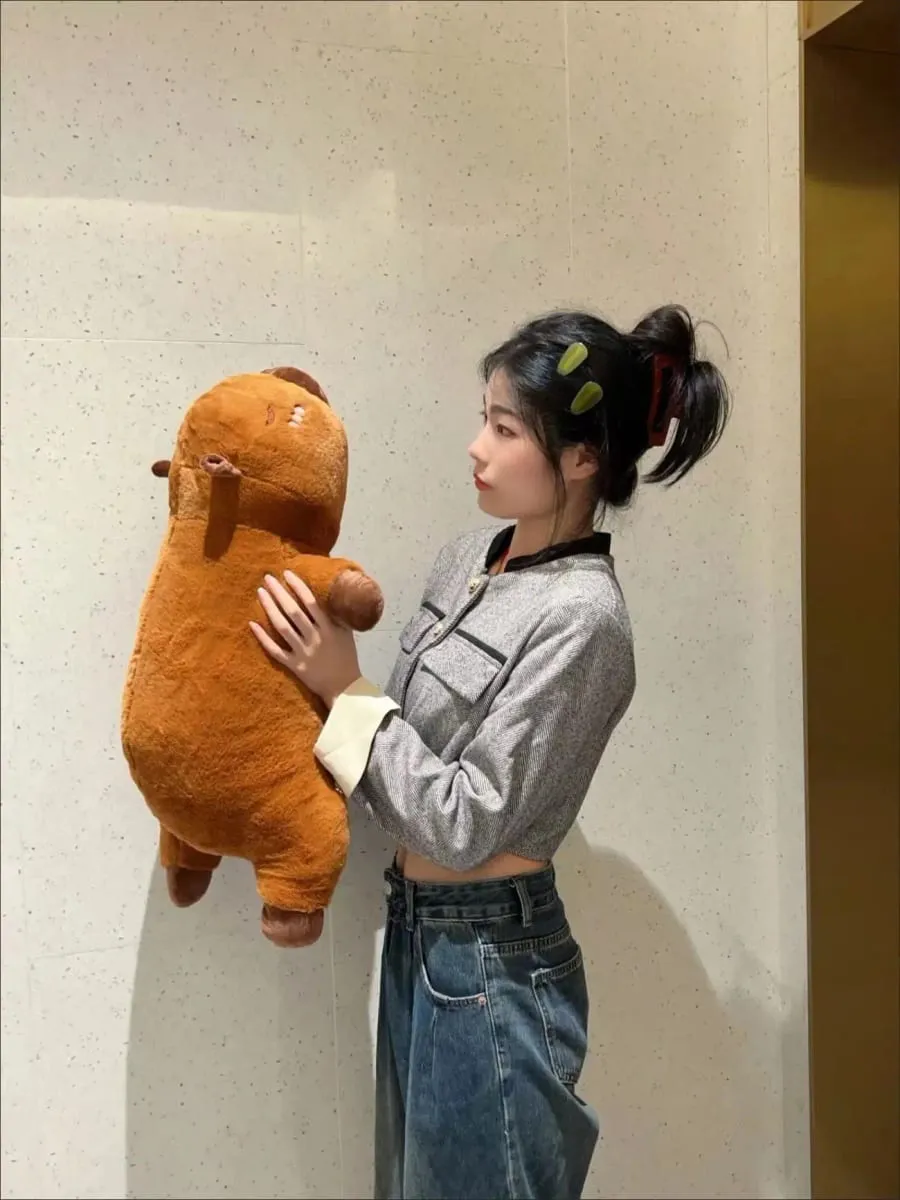 Kawaii Capybara Plush Toy Stuffed Capibara Fluffy Doll Long Sleep Soft Pillow Sofa Cushion Nap Sleeping Toys for School Xmas