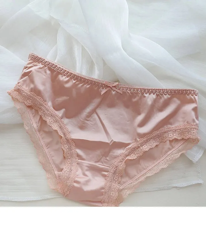 Hot Item French Inspired Minimizer Bra Women Satin Lace Thin Cup Soft Underwire Uplifting Centering Anti-Sagging Solid Comfort — image 9