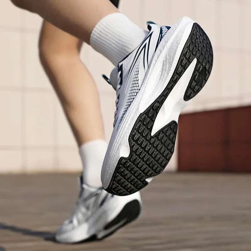 Lightweight Men's Running Sneakers Carbon Board Speciality Marathon Men Sports Breathable Walking Athletic Nonskid Sneakers Man — image 1