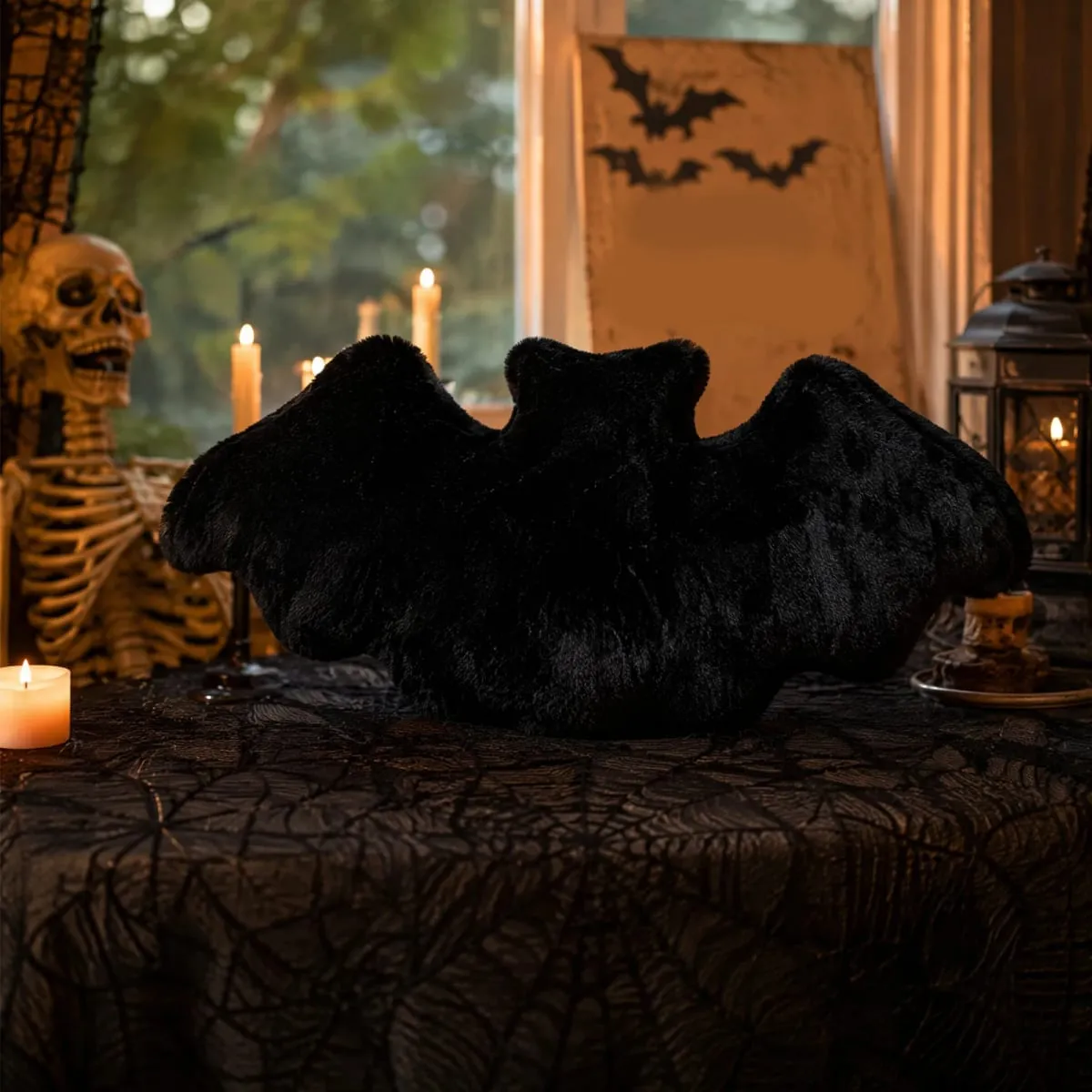 Gotyckie poduszki do rzucania 17,72x9,06 cala Halloweenowa poduszka dekoracyjna Furry Bat Pluszowe poduszki na Halloween Dekoracyjna domowa Sofa — image 2