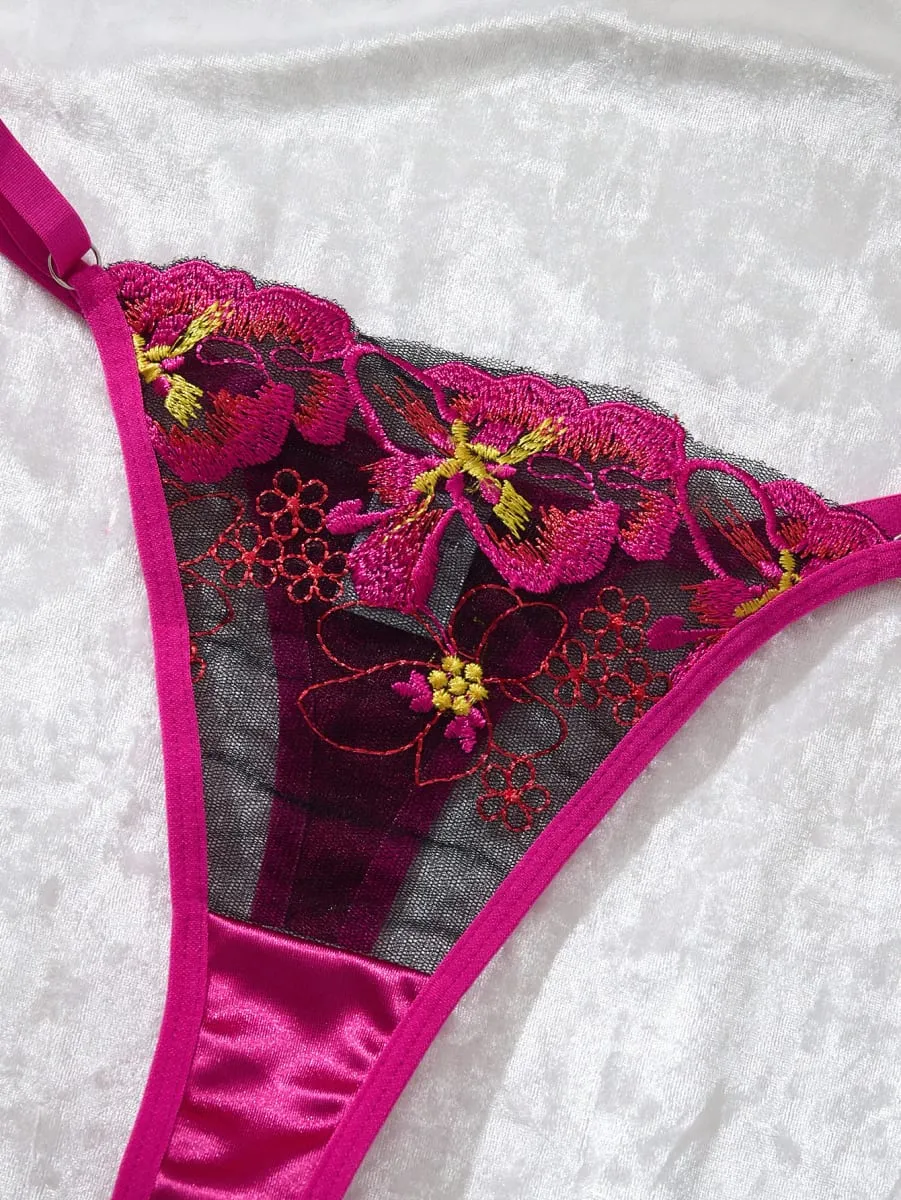Sexy Rose-red Lingerie Including A Bra and Panties with Daisy Patterns As Well As Acomfortable Home-style Bra & Brief Sets — image 6