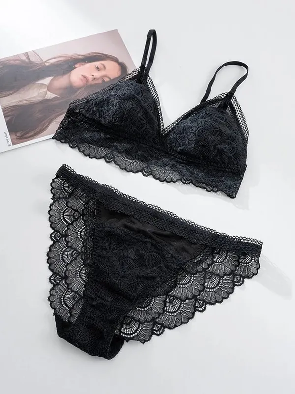 Birdtree Real Silk Bra Brief Set Women Triangle Cup Underwear Low Waist Brief Lace Elegant Sets 2026 Spring New A61815JF