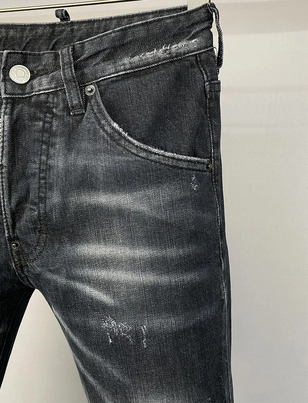 new Europe design style Men Jeans SLIM button Coolguy Long Pants Straight Pockets Hole black top quality D2 jeans pant 981 — image 4