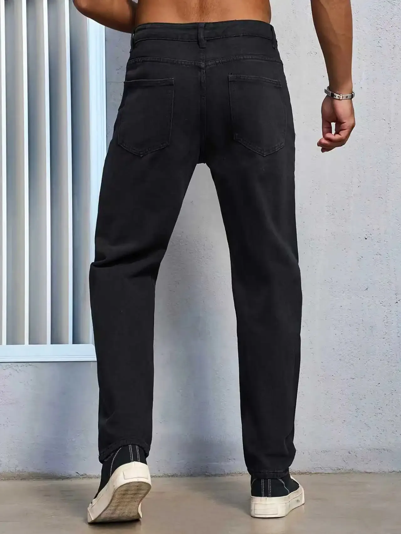 Men's Casual Solid Black Regular fit Jeans — image 3